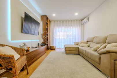 Apartamento T2 para Venda em Fânzeres e São Pedro da Cova