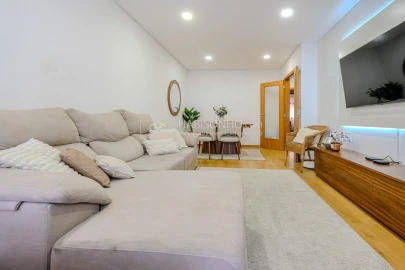Apartamento T2 para Venda em Fânzeres e São Pedro da Cova