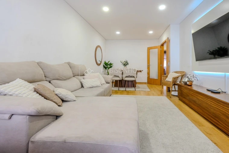 Apartamento T2 para Venda em Fânzeres e São Pedro da Cova Foto 7