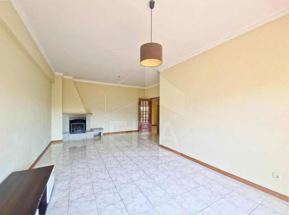 Apartamento T3 para Venda em Santa Maria Maior e Monserrate e Meadela Foto 1