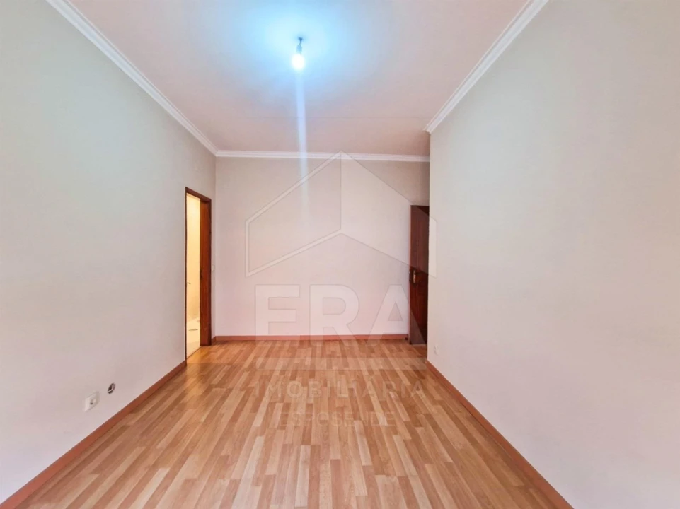 Apartamento T3 para Venda em Santa Maria Maior e Monserrate e Meadela Foto 8
