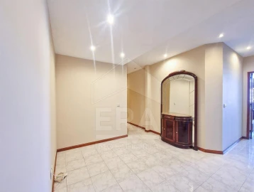 Apartamento T3 para Venda em Santa Maria Maior e Monserrate e Meadela