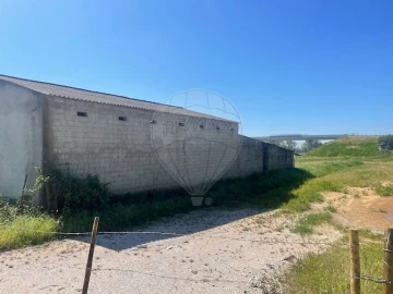 Armazém para Venda em Azinhaga