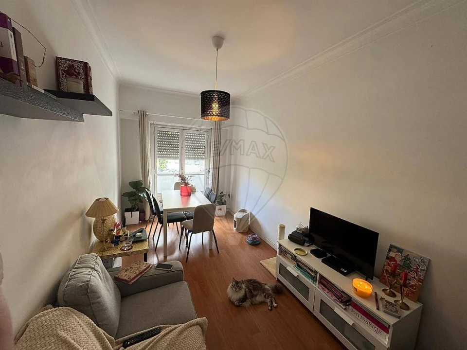 Apartamento T2 para Venda em Lumiar Foto 7