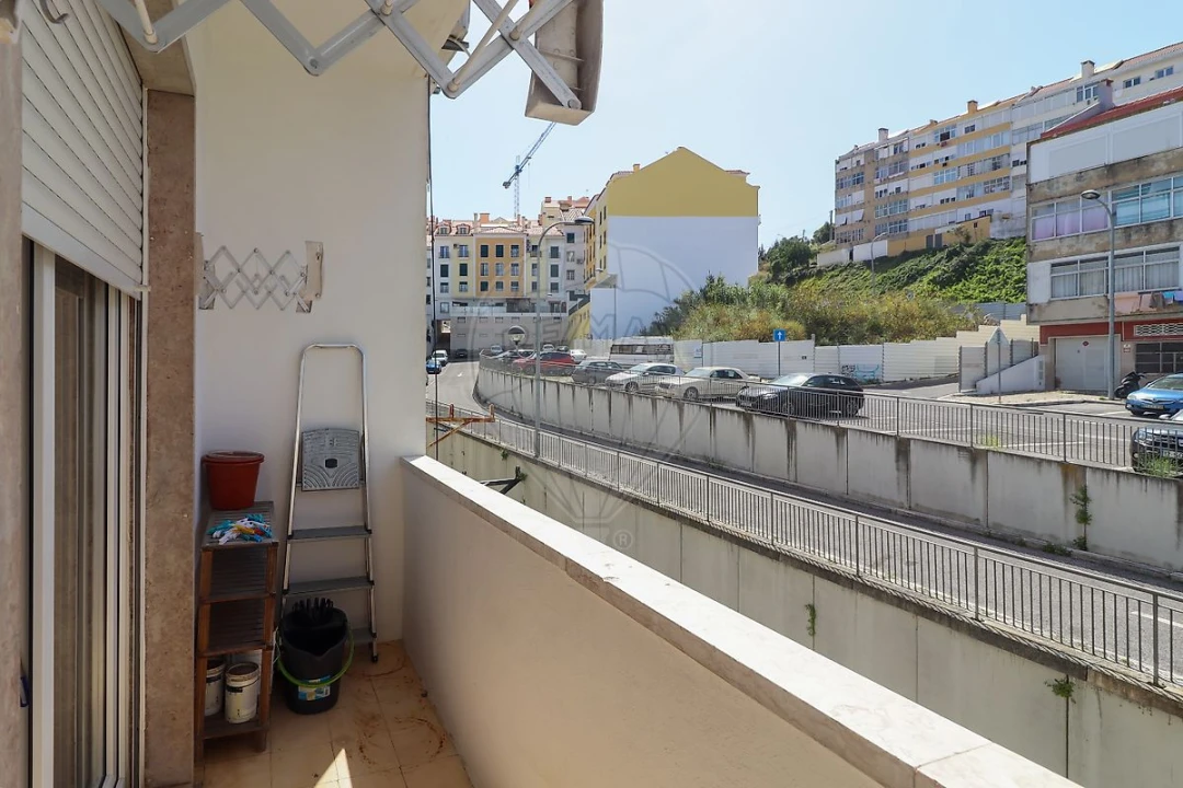 Apartamento T2 para Venda em Águas Livres Foto 18