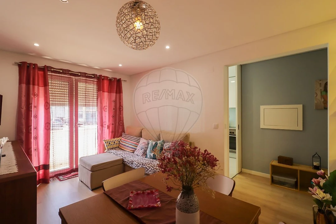Apartamento T2 para Venda em Águas Livres Foto 17