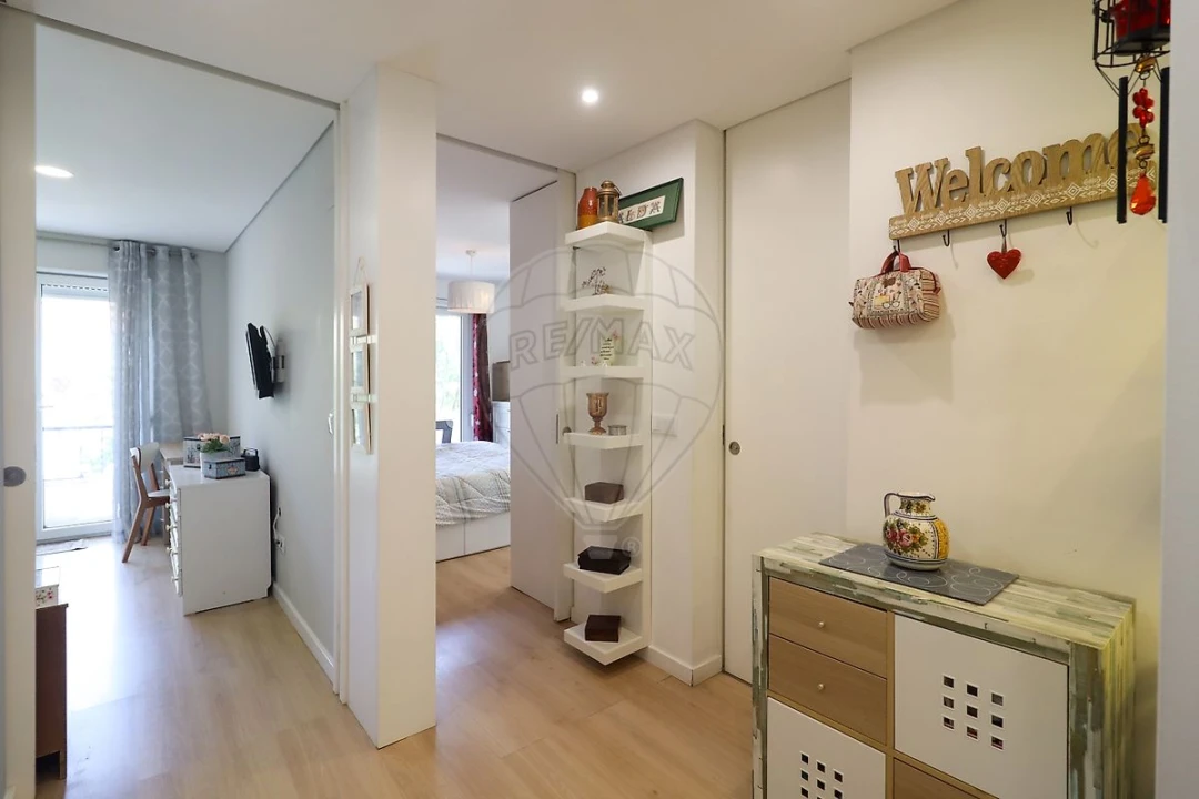 Apartamento T2 para Venda em Águas Livres Foto 1