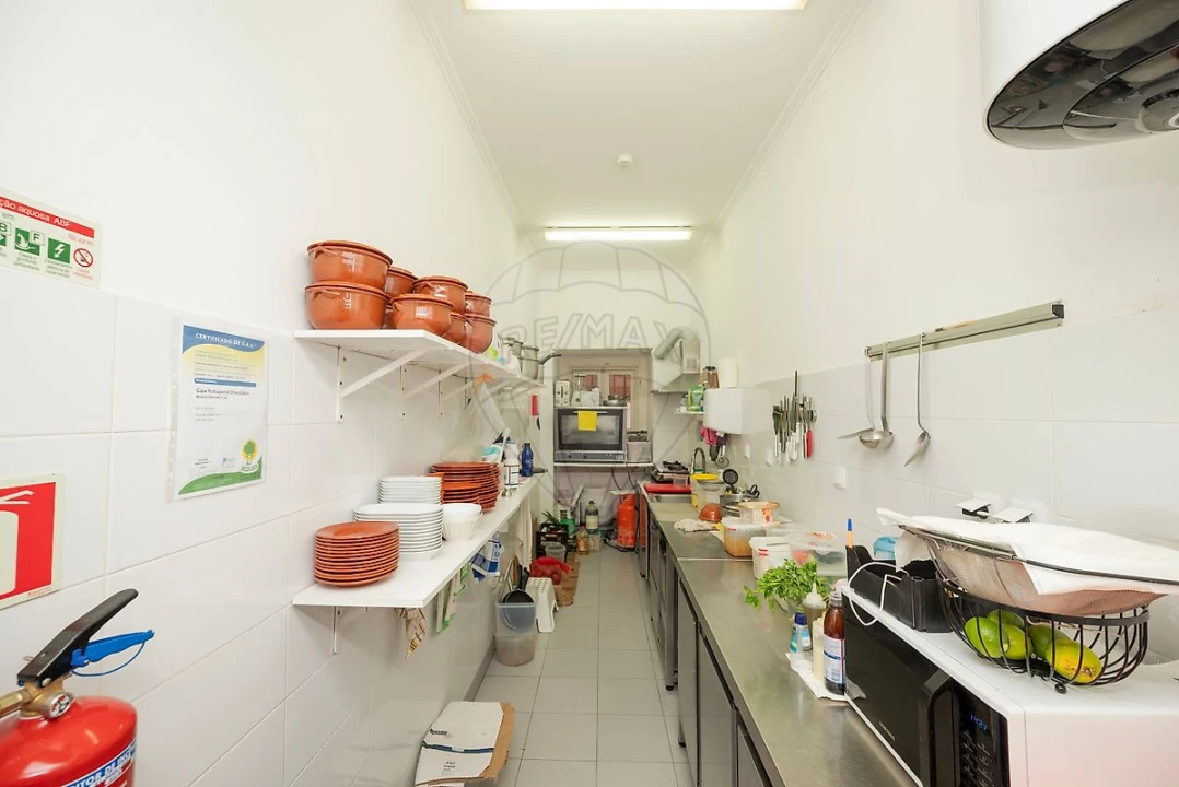 Negócio para Venda em Areeiro Foto 22