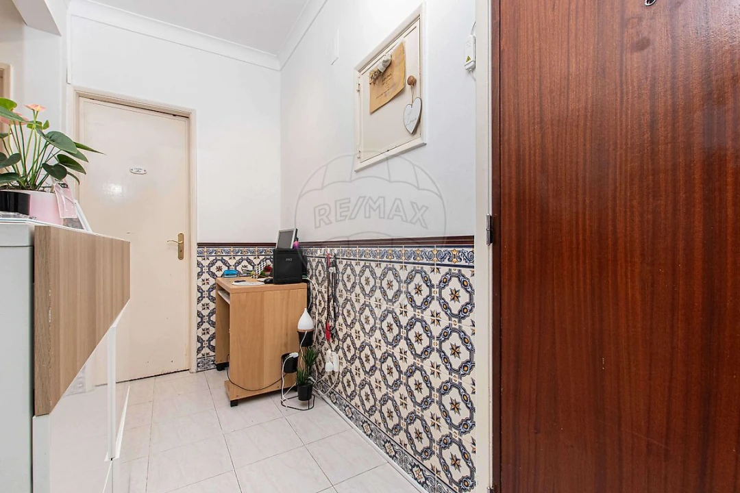 Apartamento T2 para Venda em Vialonga Foto 17