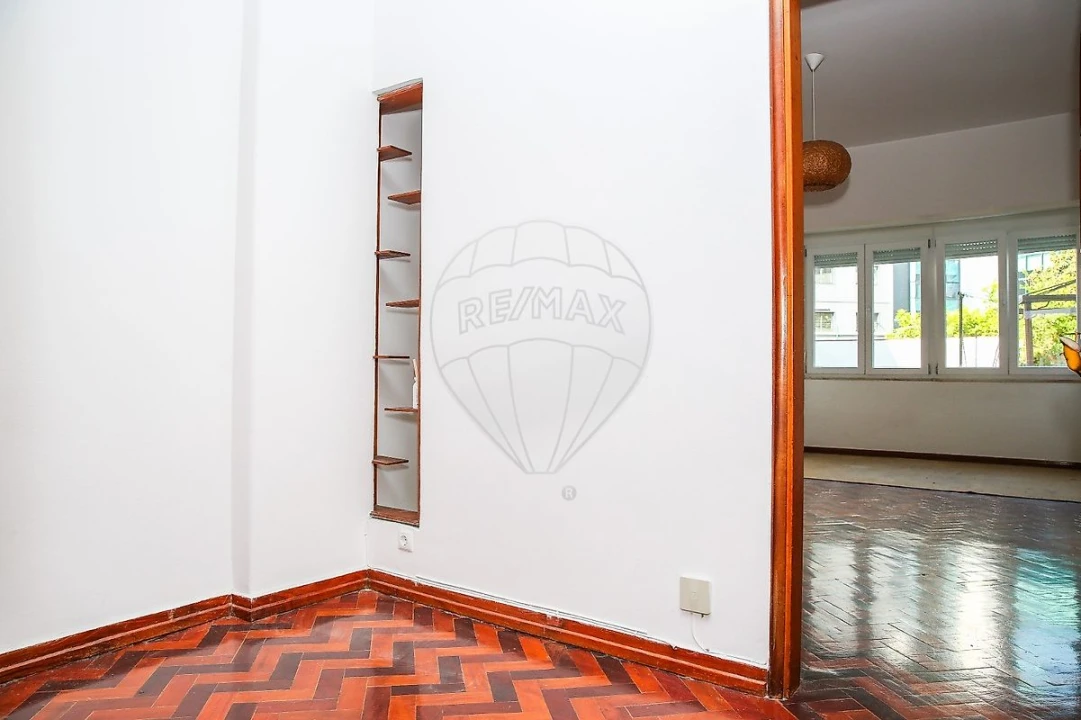 Apartamento T1 para Arrendamento em Arroios Foto 18