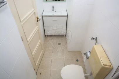 Apartamento T1 para Arrendamento em Arroios