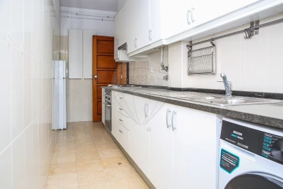 Apartamento T1 para Arrendamento em Arroios