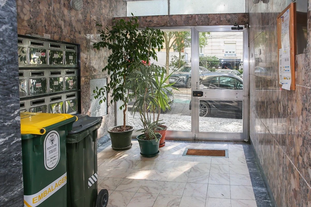 Apartamento T1 para Arrendamento em Arroios Foto 26