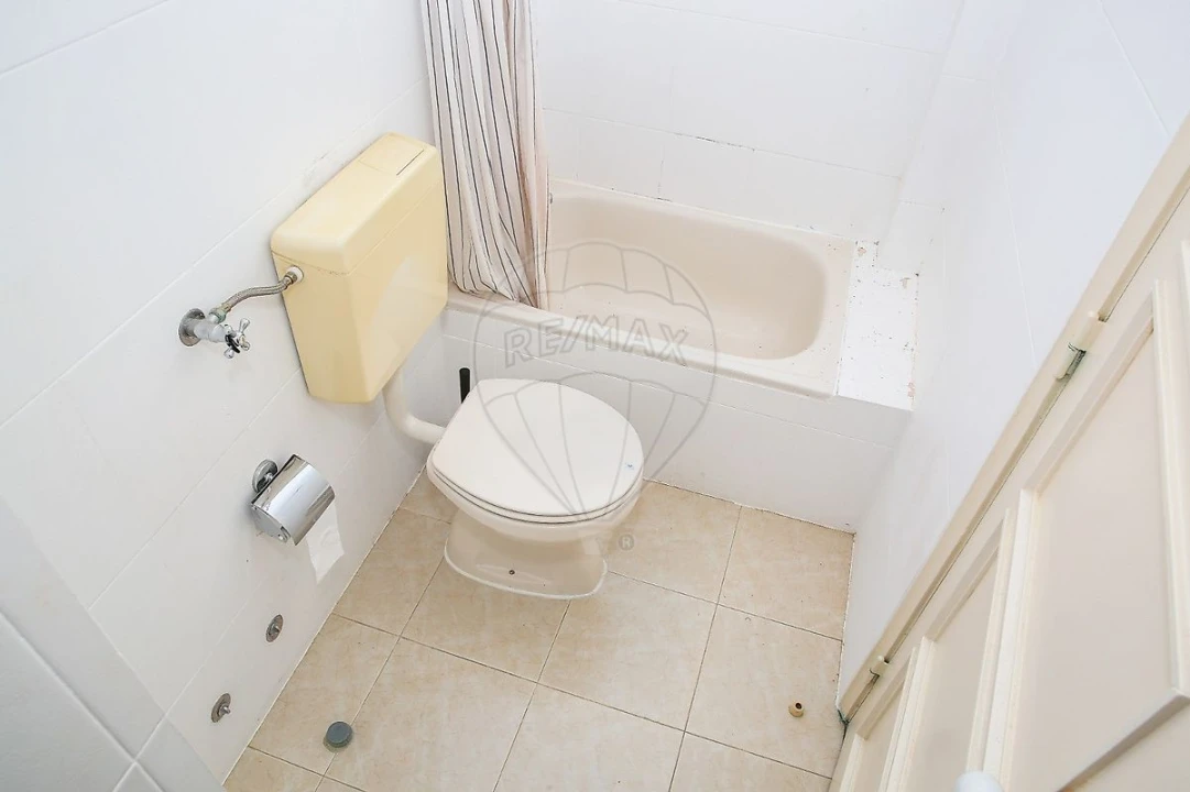 Apartamento T1 para Arrendamento em Arroios Foto 11