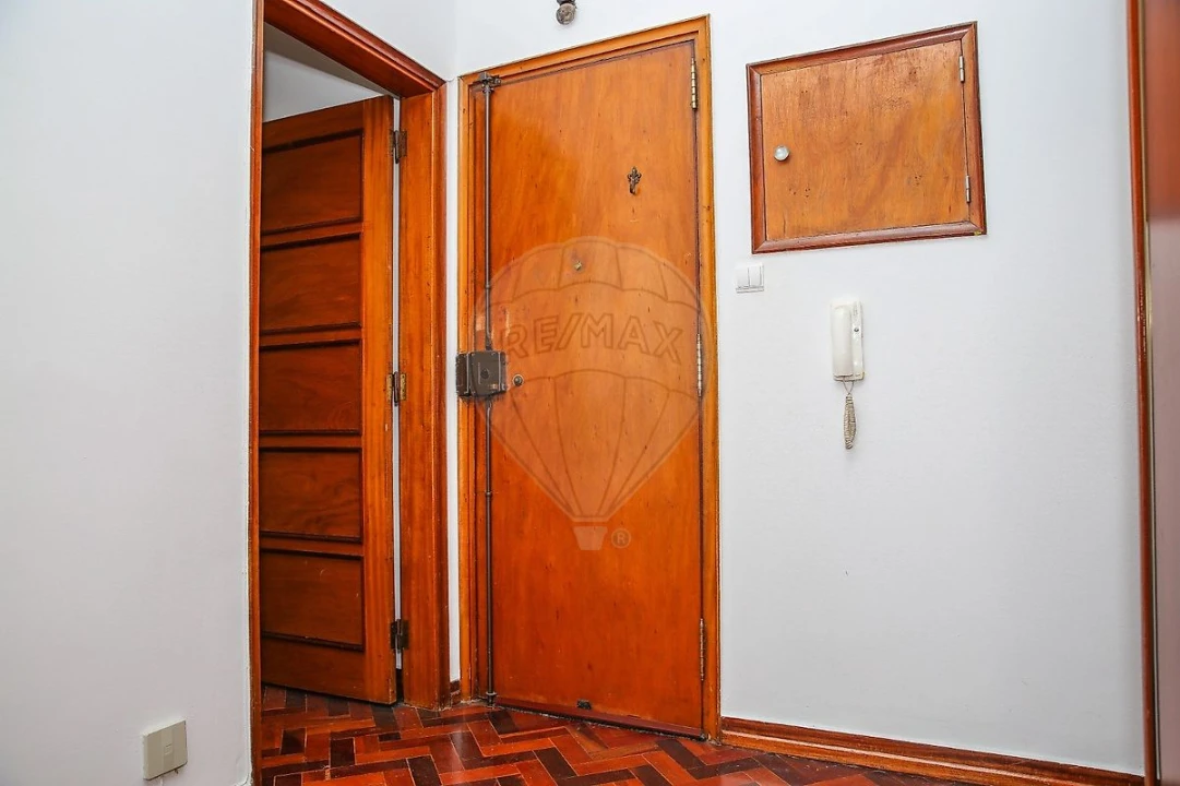 Apartamento T1 para Arrendamento em Arroios Foto 16