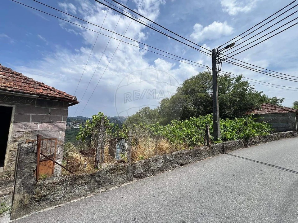 Moradia T3 para Venda em Várzea, Aliviada e Folhada Foto 2