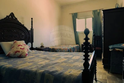 Moradia T2 para Venda em Nossa Senhora da Conceição e São Bartolomeu