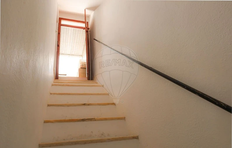 Moradia T2 para Venda em Nossa Senhora da Conceição e São Bartolomeu Foto 16