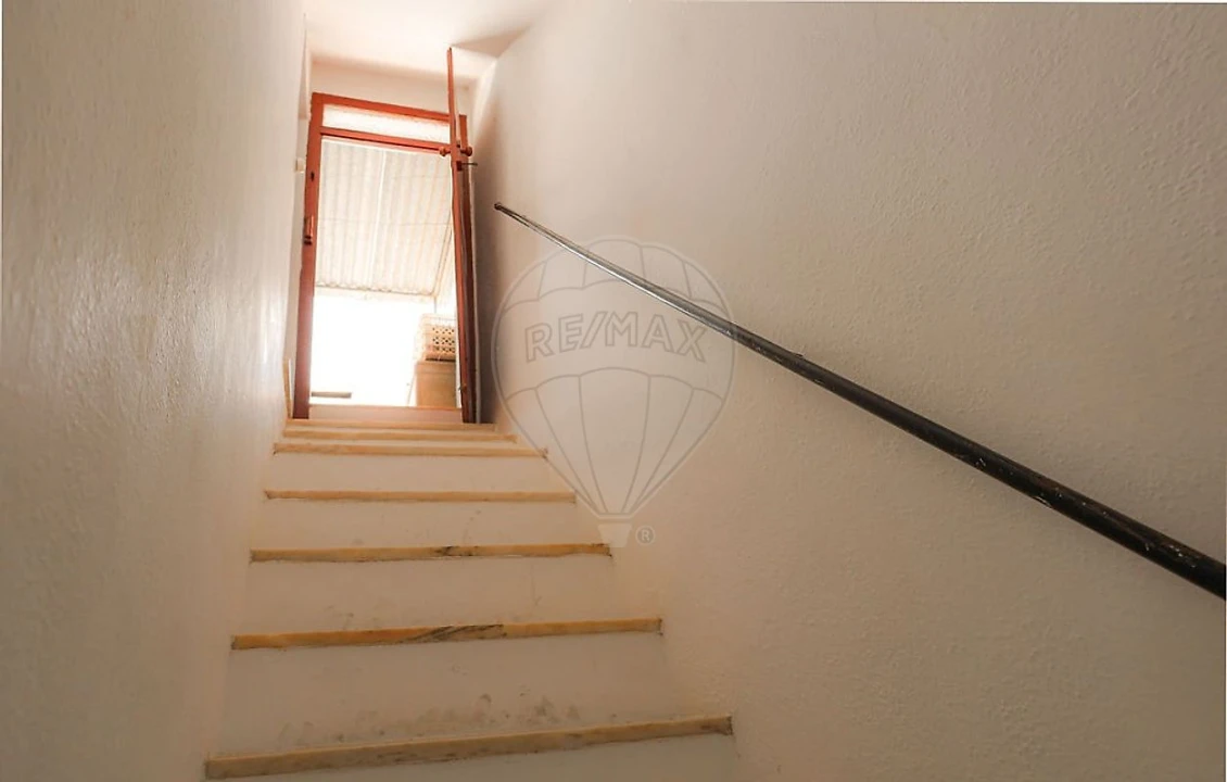 Moradia T2 para Venda em Nossa Senhora da Conceição e São Bartolomeu Foto 16
