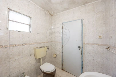 Moradia T2 para Venda em Vale do Paraiso