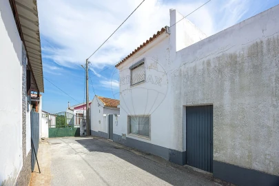 Moradia T2 para Venda em Vale do Paraiso