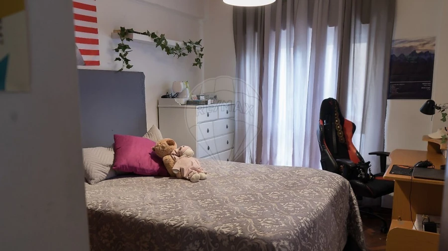 Apartamento T3 para Venda em Carregado e Cadafais Foto 23