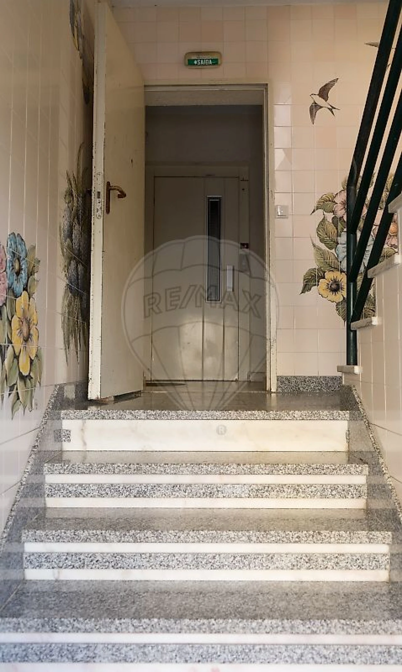 Apartamento T3 para Venda em Carregado e Cadafais Foto 9