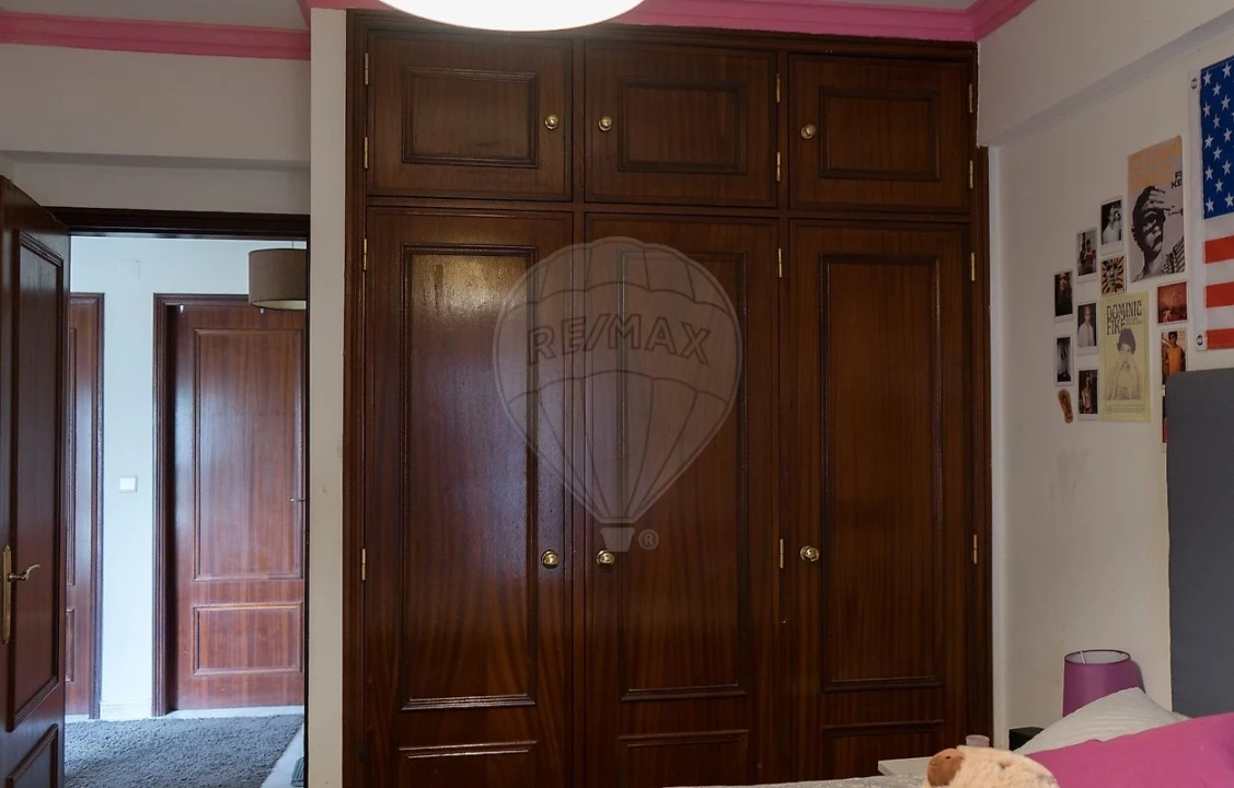 Apartamento T3 para Venda em Carregado e Cadafais Foto 1