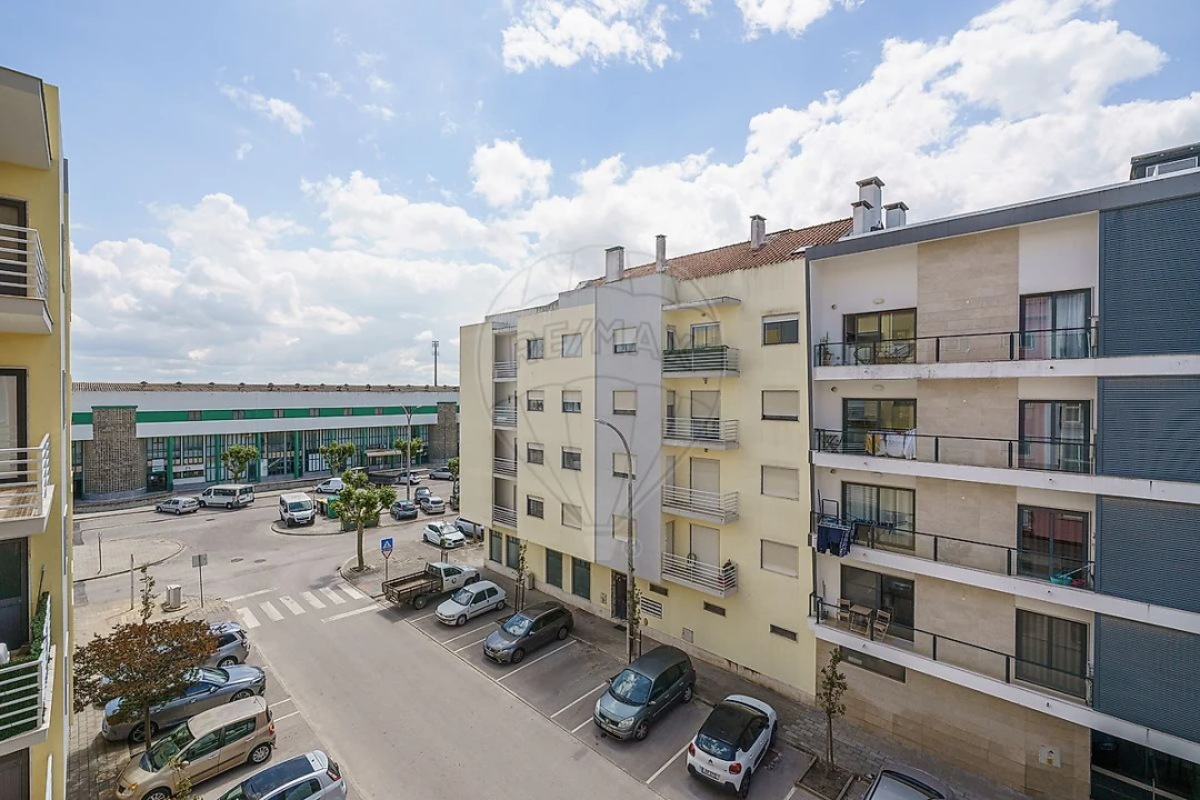 Apartamento T3 para Venda em Alcochete Foto 26