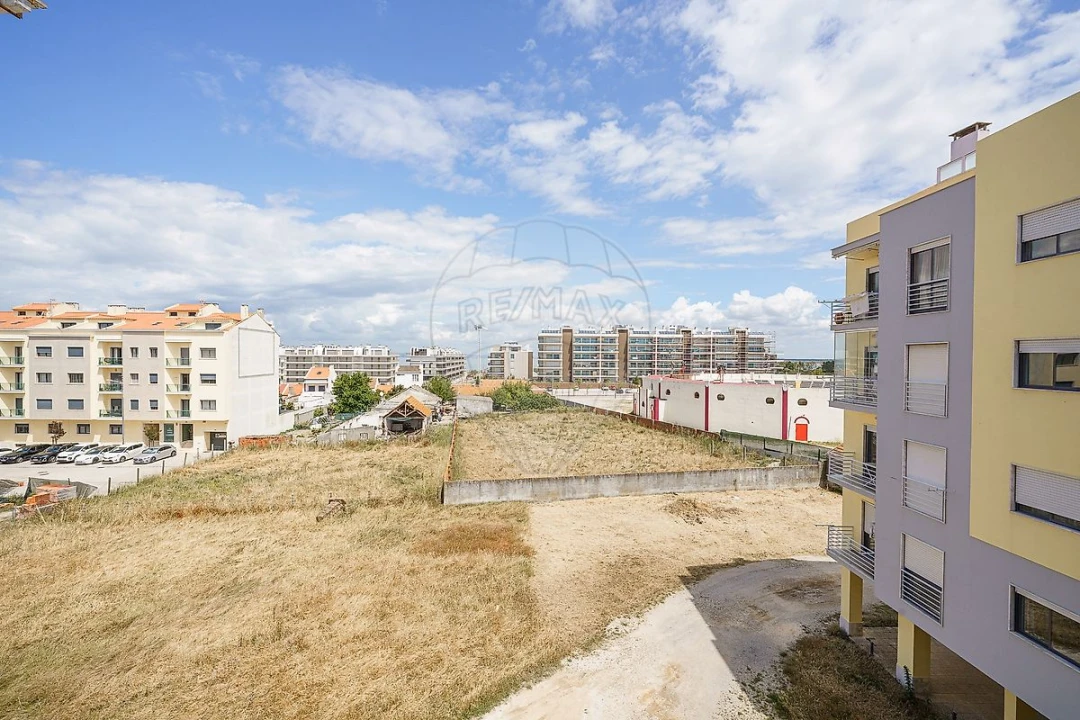 Apartamento T3 para Venda em Alcochete Foto 25
