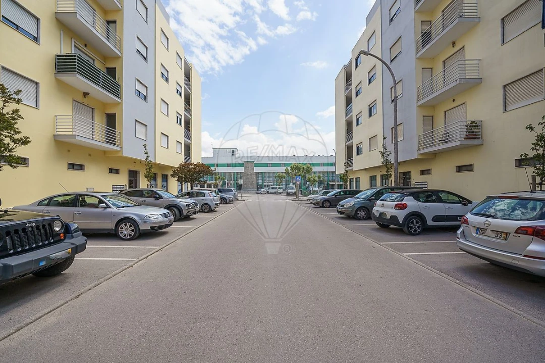 Apartamento T3 para Venda em Alcochete Foto 32