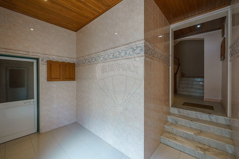 Apartamento T3 para Venda em Alcochete Foto 30