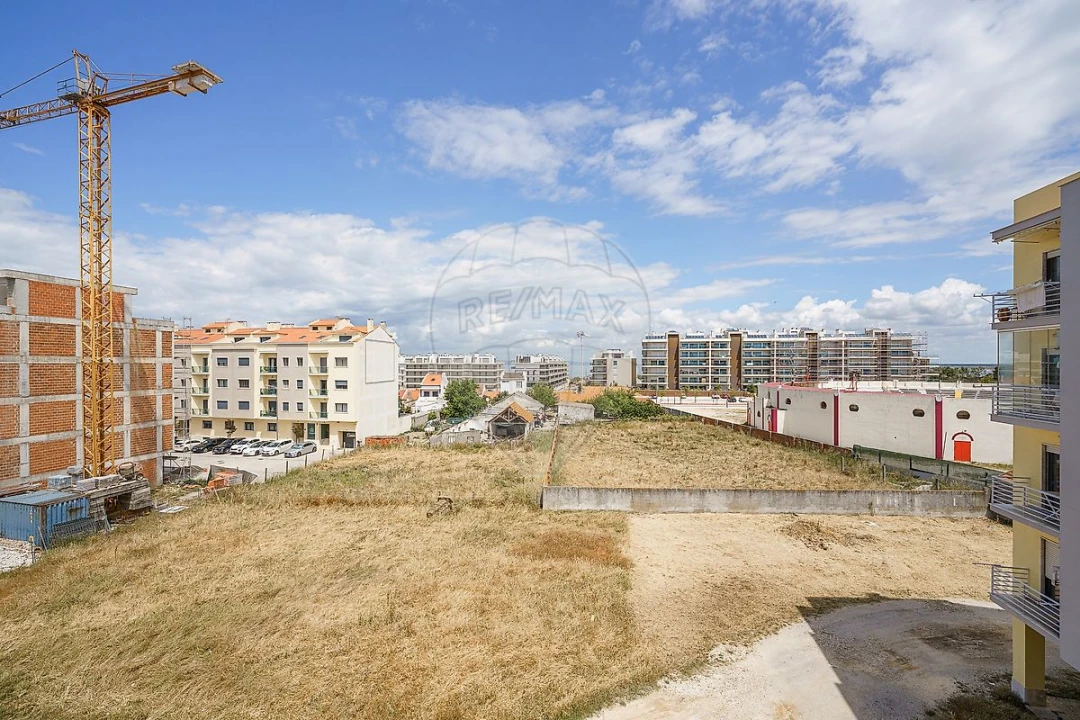 Apartamento T3 para Venda em Alcochete Foto 27
