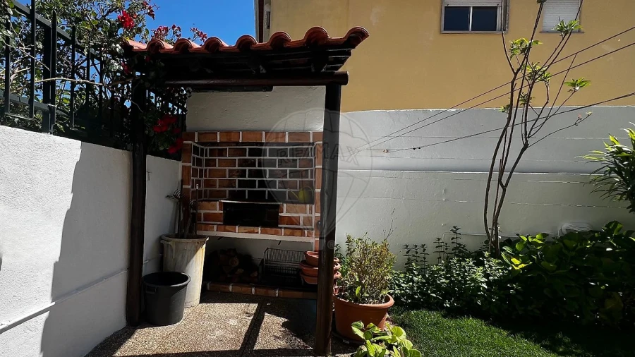 Moradia T5 para Arrendamento em Oeiras e São Julião da Barra, Paço de Arcos e Caxias Foto 2
