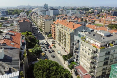 Apartamento T1 para Arrendamento em Ramalde