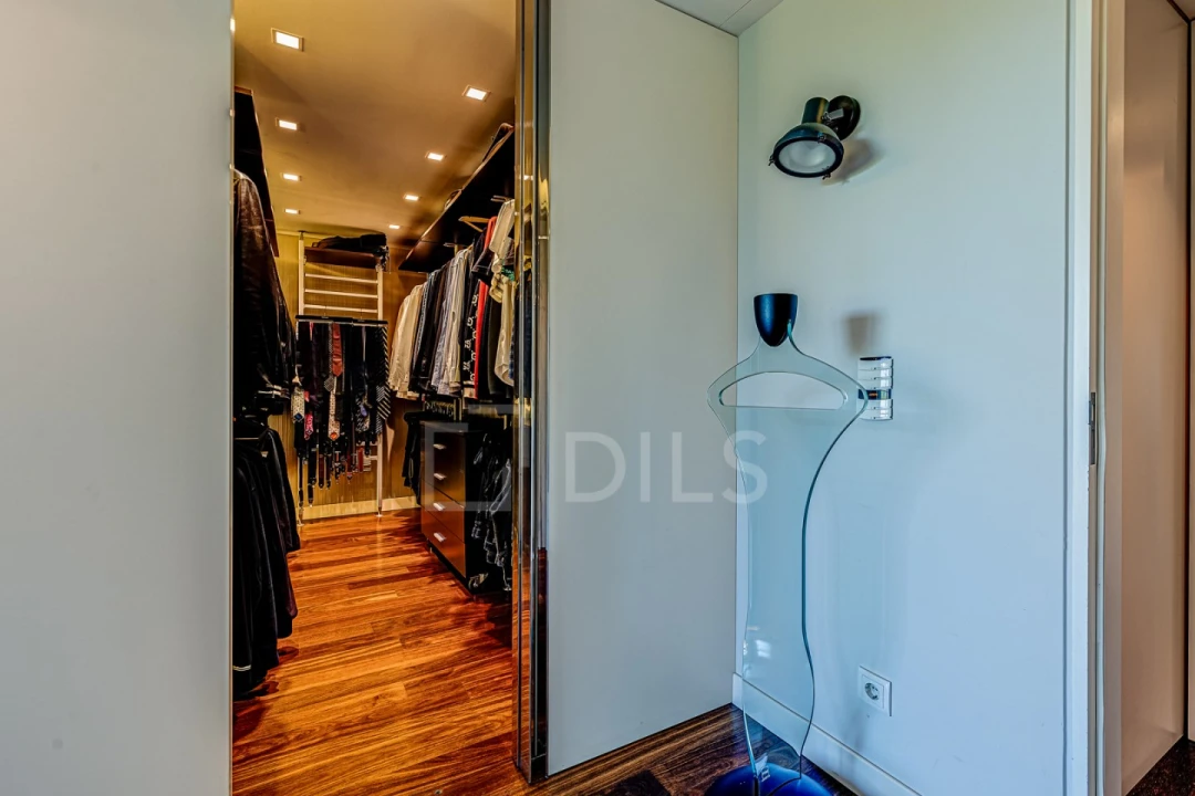 Apartamento T6 para Venda em Avenidas Novas Foto 60