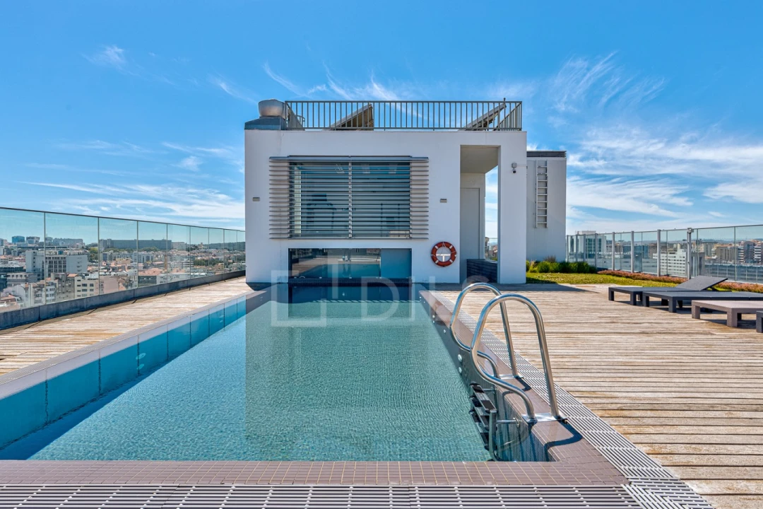 Apartamento T6 para Venda em Avenidas Novas Foto 68