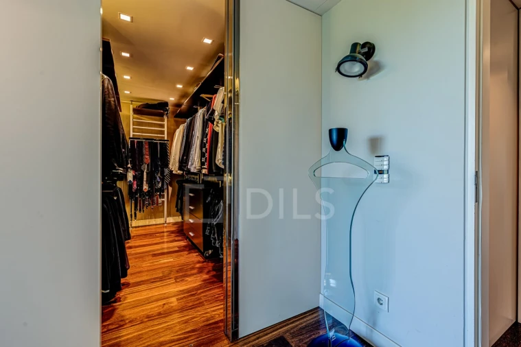Apartamento T6 para Venda em Avenidas Novas Foto 60