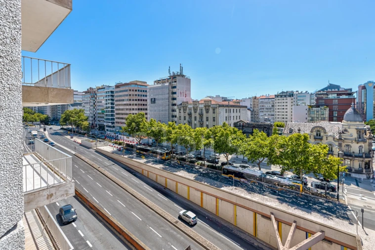 Apartamento T6 para Venda em Avenidas Novas Foto 66