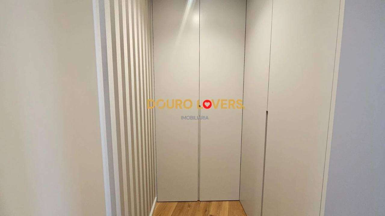 Apartamento T3 para Venda em São Felix da Marinha Foto 11