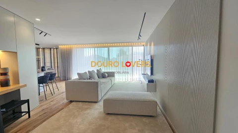 Apartamento T3 para Venda em São Felix da Marinha