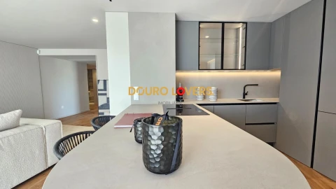 Apartamento T3 para Venda em São Felix da Marinha