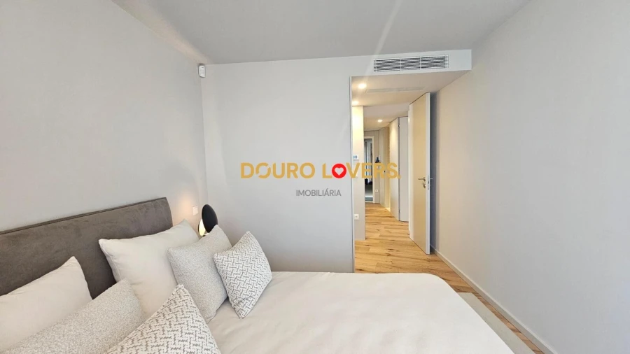 Apartamento T3 para Venda em São Felix da Marinha Foto 16