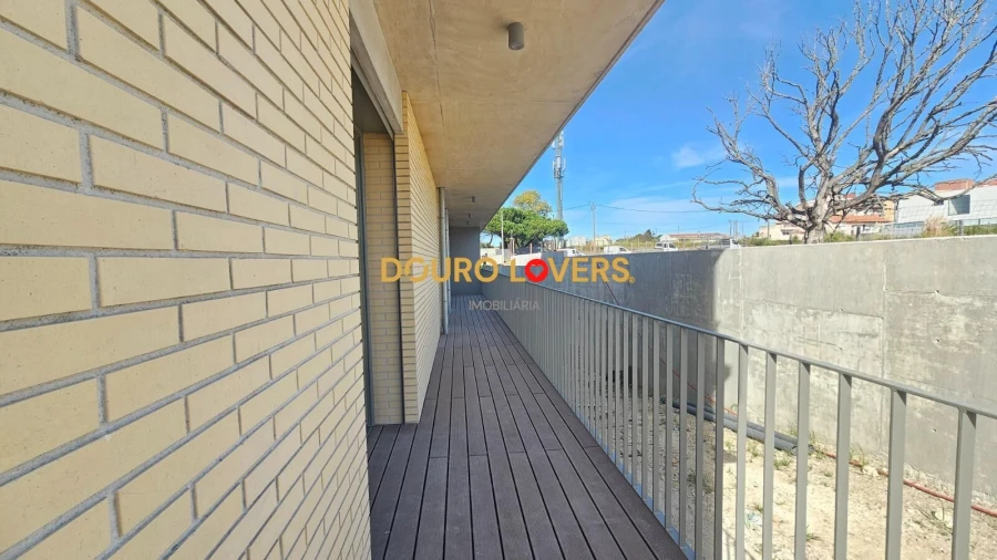 Apartamento T3 para Venda em São Felix da Marinha Foto 24