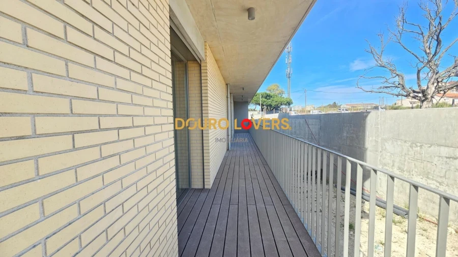 Apartamento T3 para Venda em São Felix da Marinha Foto 25