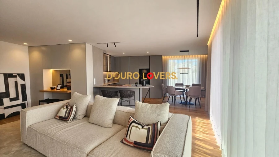 Apartamento T3 para Venda em São Felix da Marinha Foto 40