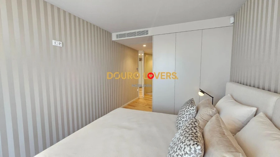 Apartamento T3 para Venda em São Felix da Marinha Foto 7