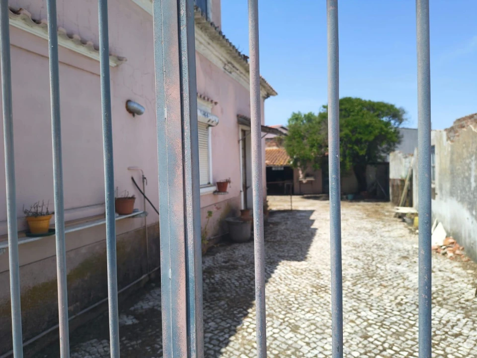 Moradia T4 para Venda em Marinha Grande Foto 8
