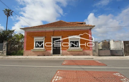 Moradia T4 para Venda em Marinha Grande