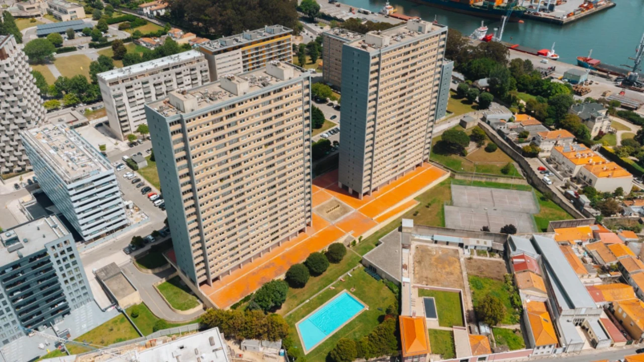 Apartamento T2 para Venda em Custóias, Leça do Balio e Guifões Foto 1